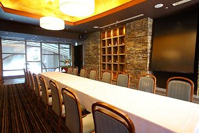 Skypark Hotel In Kurumayama