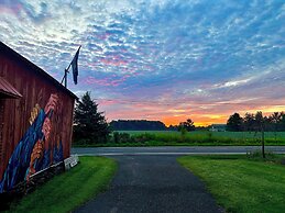 Galvanized America Inn & Art Gallery