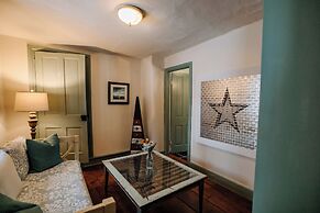 Galvanized America Inn & Art Gallery