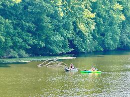 Galvanized America Inn & Art Gallery