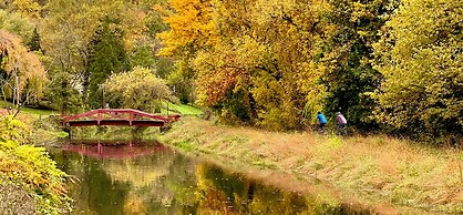 Galvanized America Inn & Art Gallery