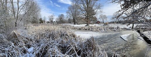 Galvanized America Inn & Art Gallery
