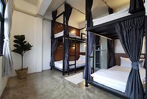 Apartment45 Hostel - Adults Only