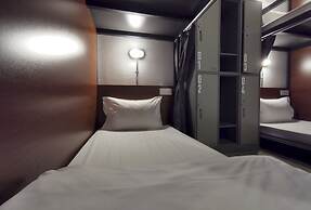 Apartment45 Hostel - Adults Only