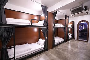 Apartment45 Hostel - Adults Only