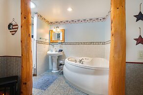 Black River Inn Bed and Breakfast