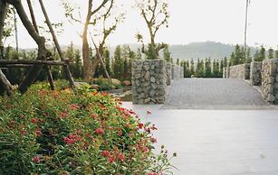 The Title Residencies Naiyang By Trips Phuket