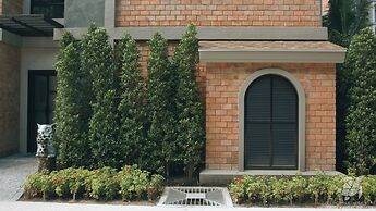 The Title Residencies Naiyang By Trips Phuket