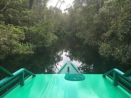 Houseboat Bee Kelotok