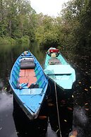 Houseboat Bee Kelotok