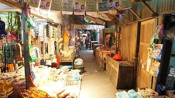 Houseboat Bee Kelotok