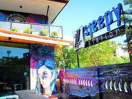 Sleepy Station - Hostel