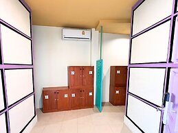 Sleepy Station - Hostel