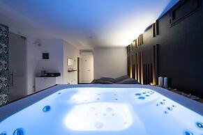 Alkamuri Posh Hotel & Spa