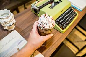 Alkamuri Posh Hotel & Spa