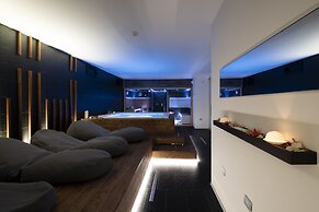 Alkamuri Posh Hotel & Spa