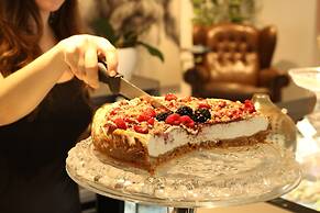 Alkamuri Posh Hotel & Spa