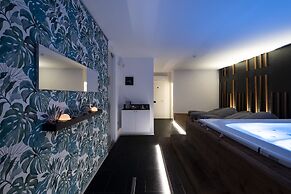 Alkamuri Posh Hotel & Spa