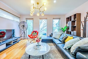 Melbourne Luxury Villa at Doncaster