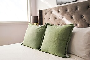 Melbourne Luxury Villa at Doncaster