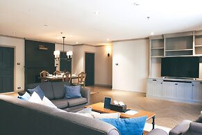 THEA Private Suites by TH District