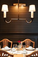 THEA Private Suites by TH District