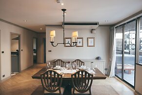 THEA Private Suites by TH District