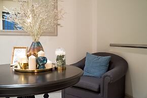 THEA Private Suites by TH District