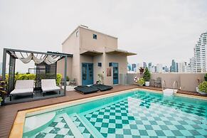 THEA Private Suites by TH District