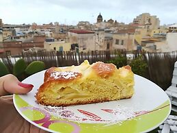 Due Passi dal Centro