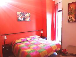 Due Passi dal Centro