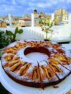 Due Passi dal Centro