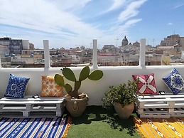 Due Passi dal Centro