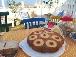 Due Passi dal Centro