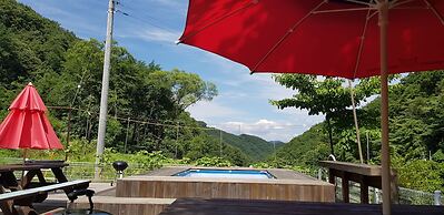 Hwaya Mountain Pension