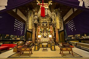 Temple Hotel Takayama Zenkoji