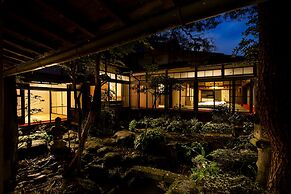 Temple Hotel Takayama Zenkoji