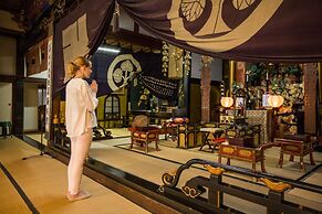 Temple Hotel Takayama Zenkoji