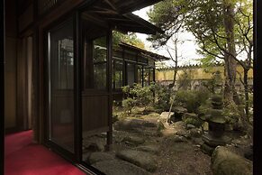 Temple Hotel Takayama Zenkoji