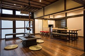 Temple Hotel Takayama Zenkoji