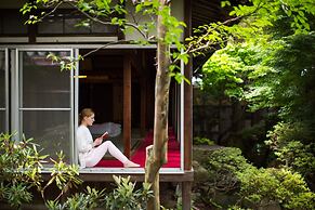 Temple Hotel Takayama Zenkoji