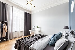 Hermitage Apartment 180m2