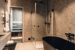 Ocean Hotel