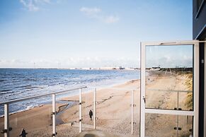 Ocean Hotel