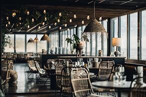 Ocean Hotel