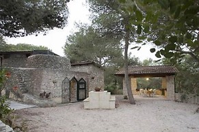Trullo in the Wood