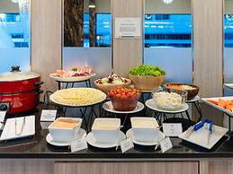 Patong Bay Residence