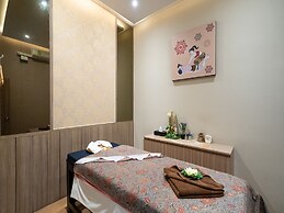 Patong Bay Residence