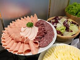 Patong Bay Residence