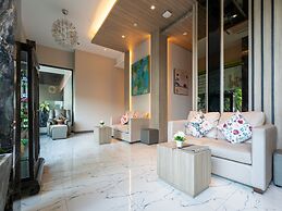 Patong Bay Residence